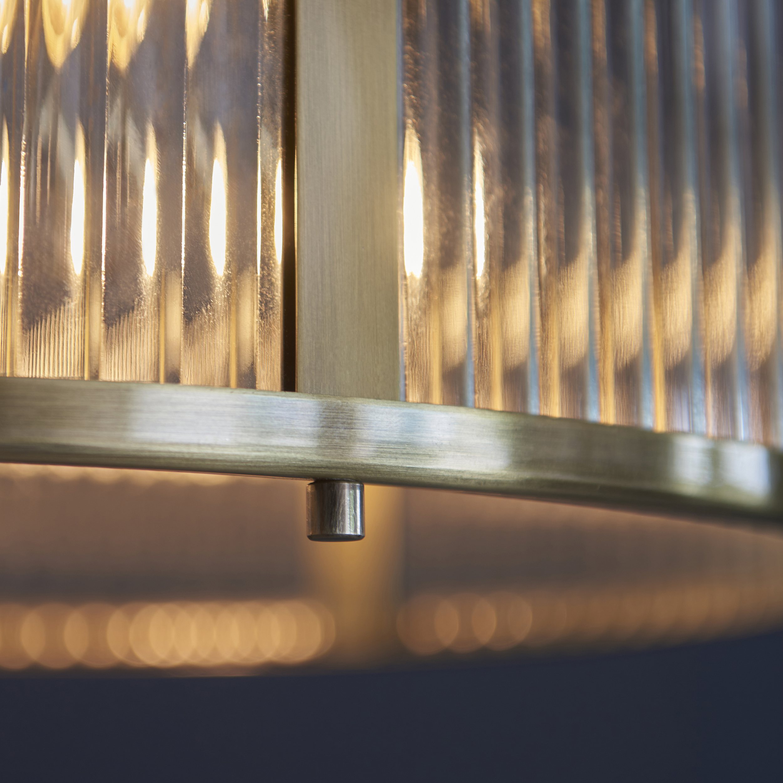 3LT PEND ANT BRASS