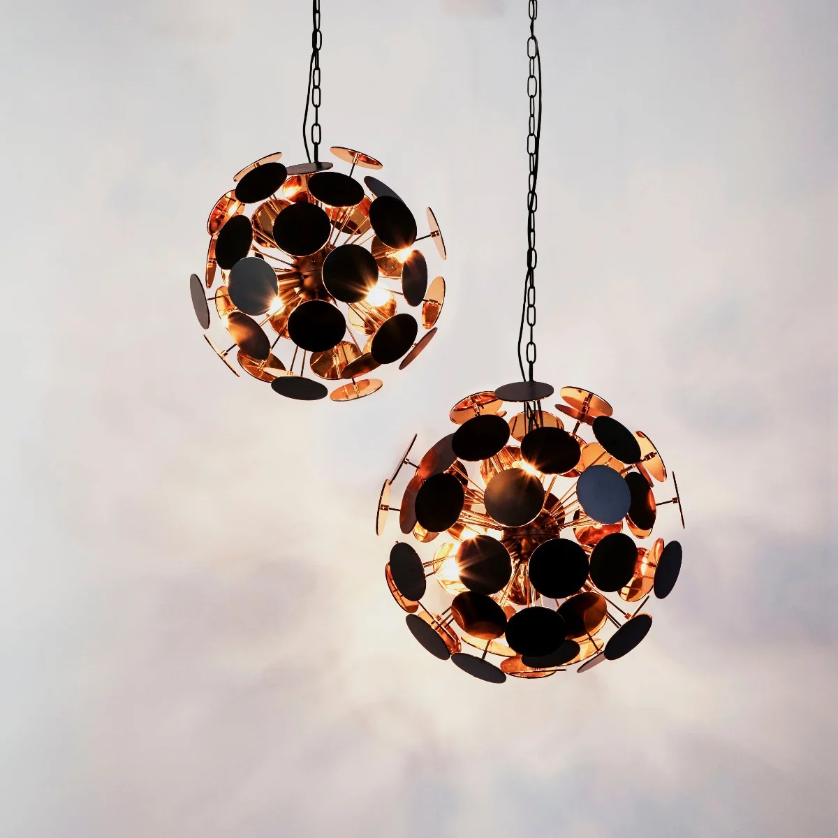 BLACK GOLD DISC LIGHT