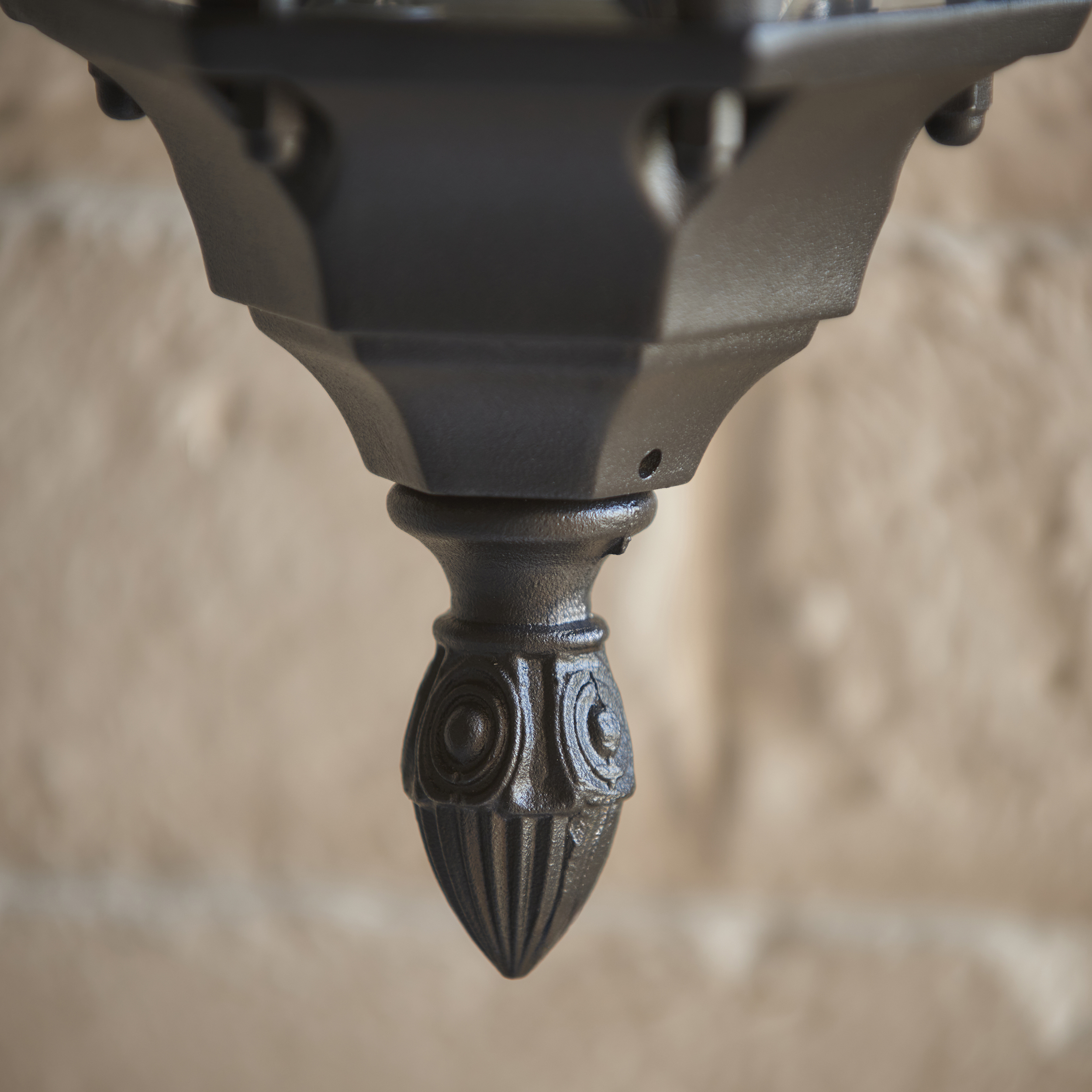 LIGHT FITTING