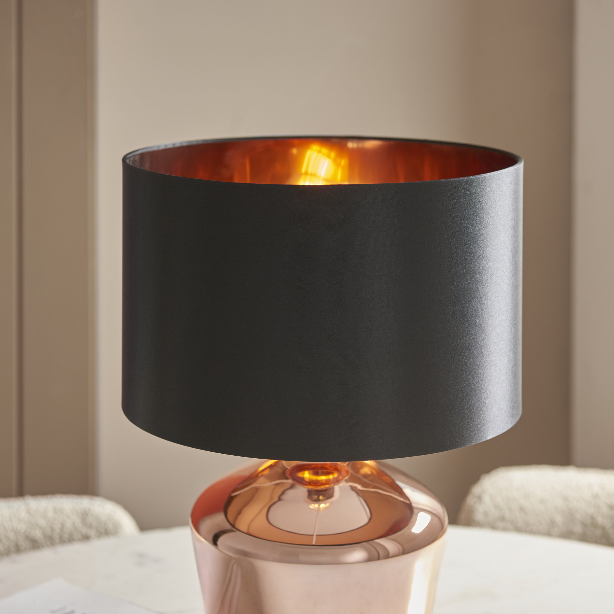COPPER TABLE & BLK SHADE