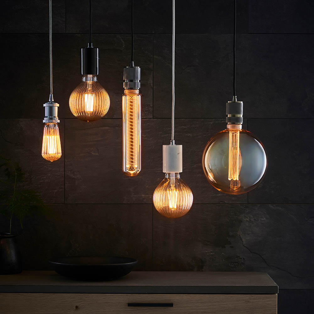 1.5M BLK FABRIC PENDANT