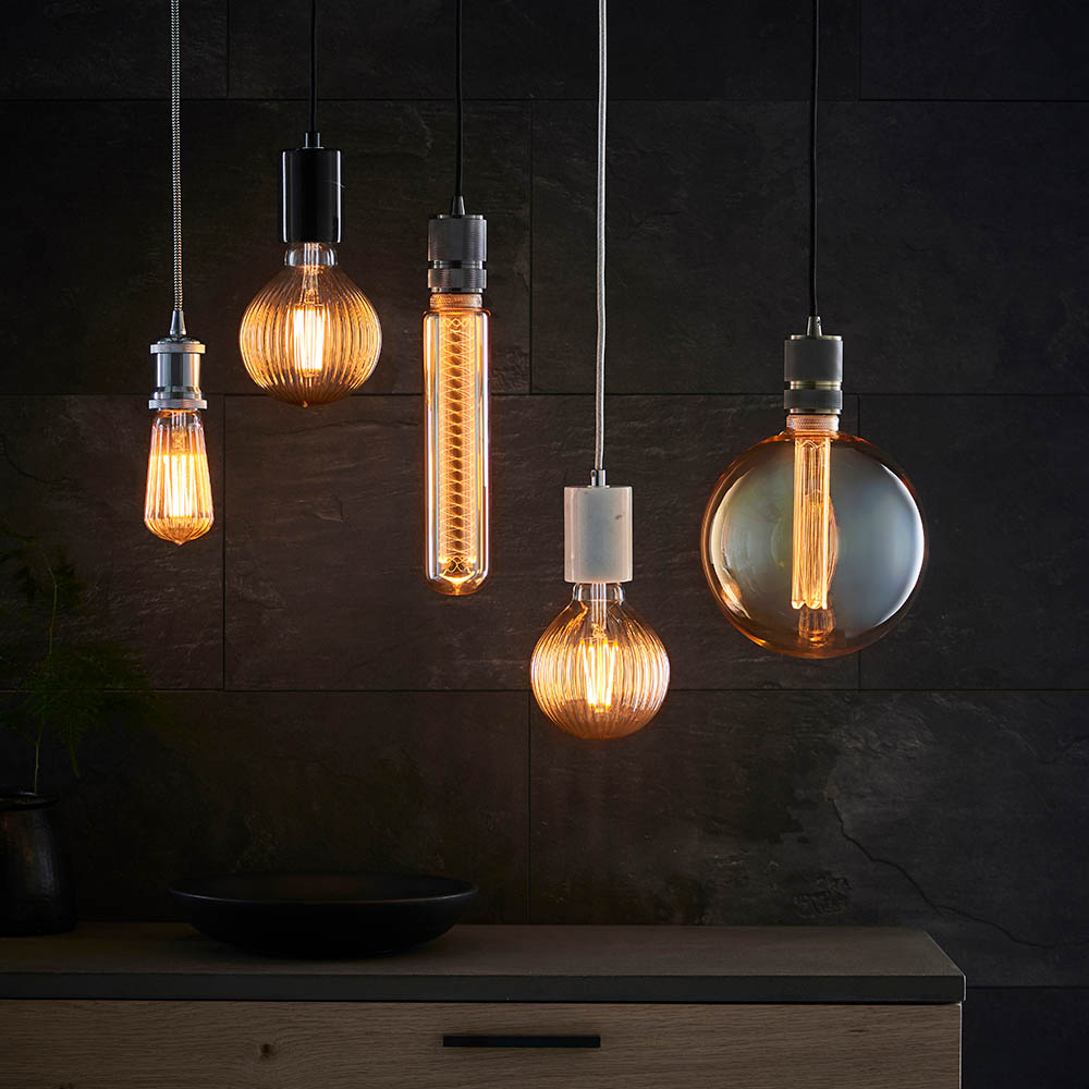 1.5M BLK FABRIC PENDANT