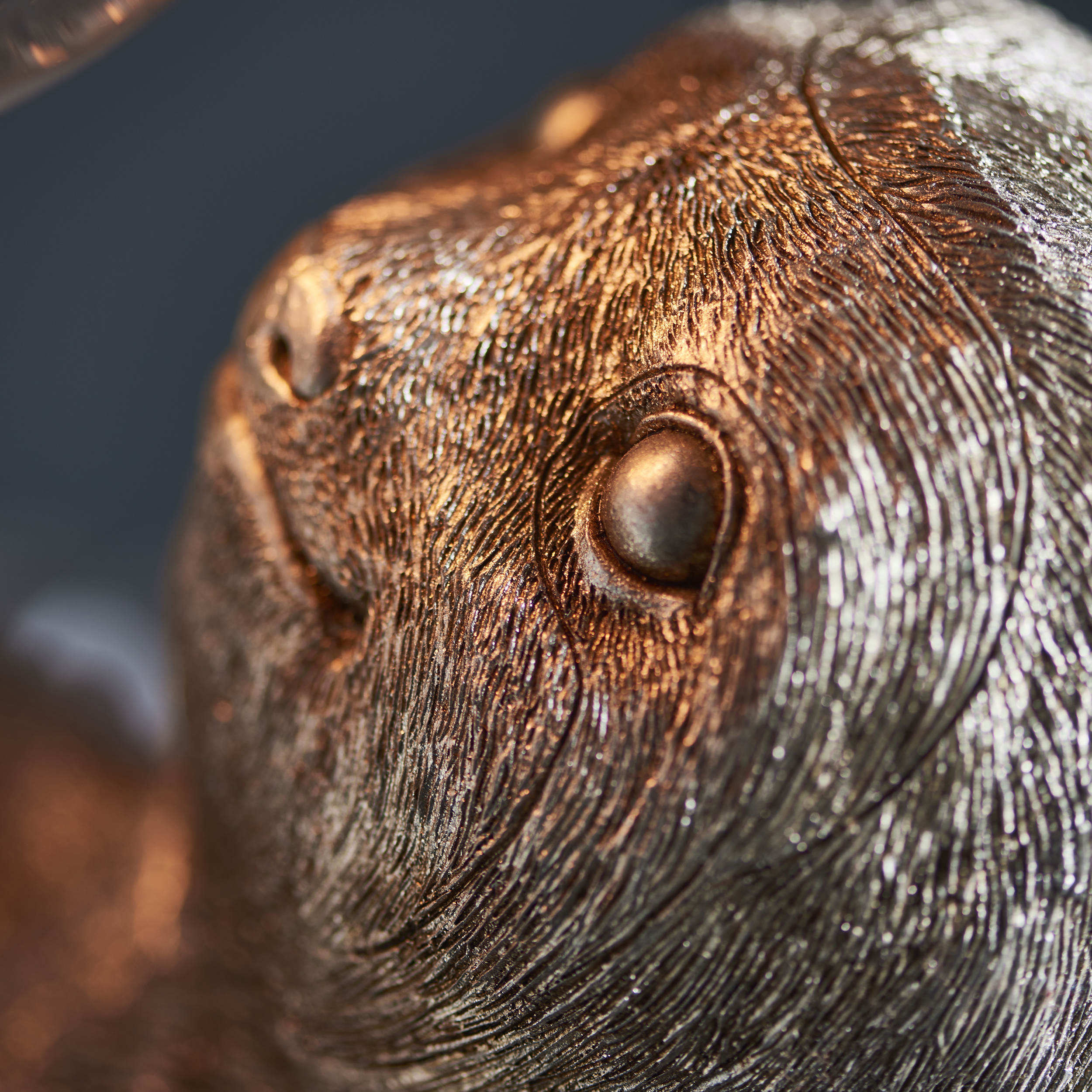 SLOTH TABLE LAMP