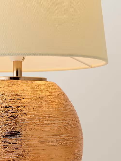 COPPER BASE CREAM SHADE