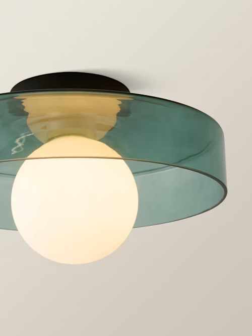 FLUSH CEILING LIGHT