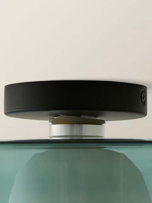 FLUSH CEILING LIGHT