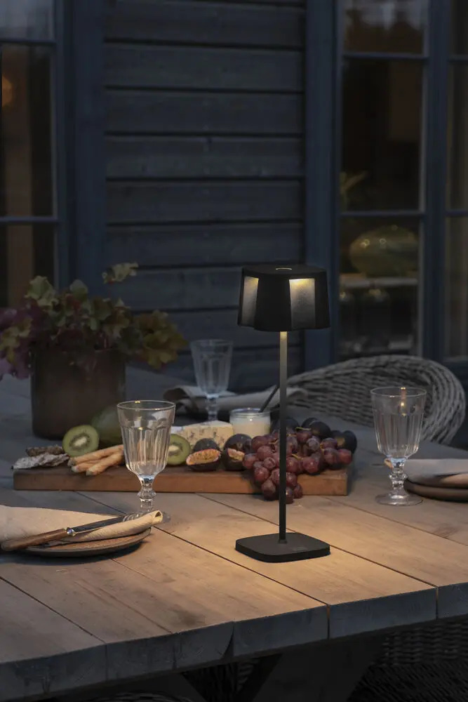 USB TABLE LAMP RUST