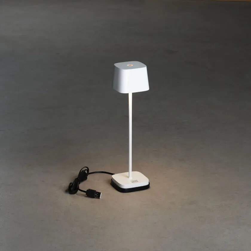 USB DIMMABLE TABLE LAMP