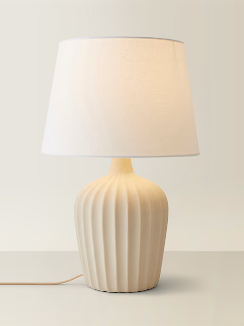 RIBBED CERAMIC TABLE LMP