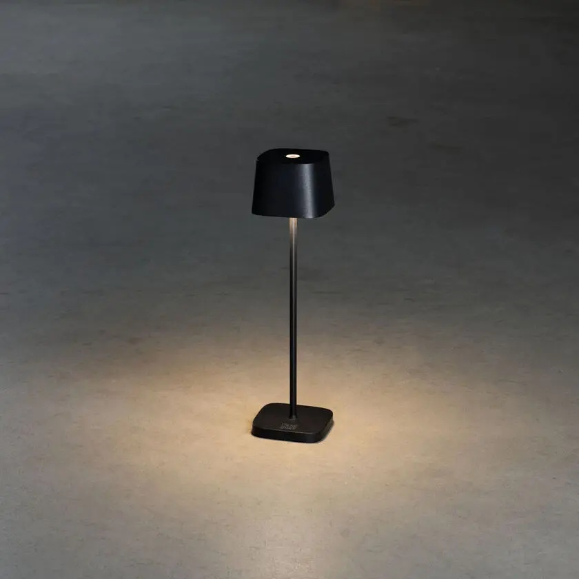 USB DIMMABLE TABLE LAMP